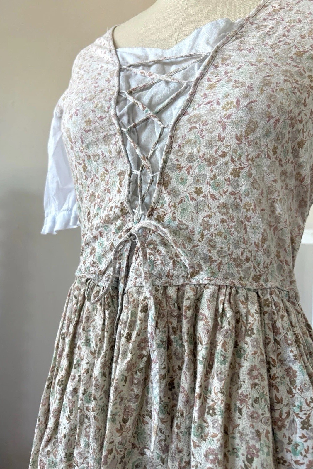 Antique 1932 George Washington Bicentennial Floral Cotton Colonial Costume Dress