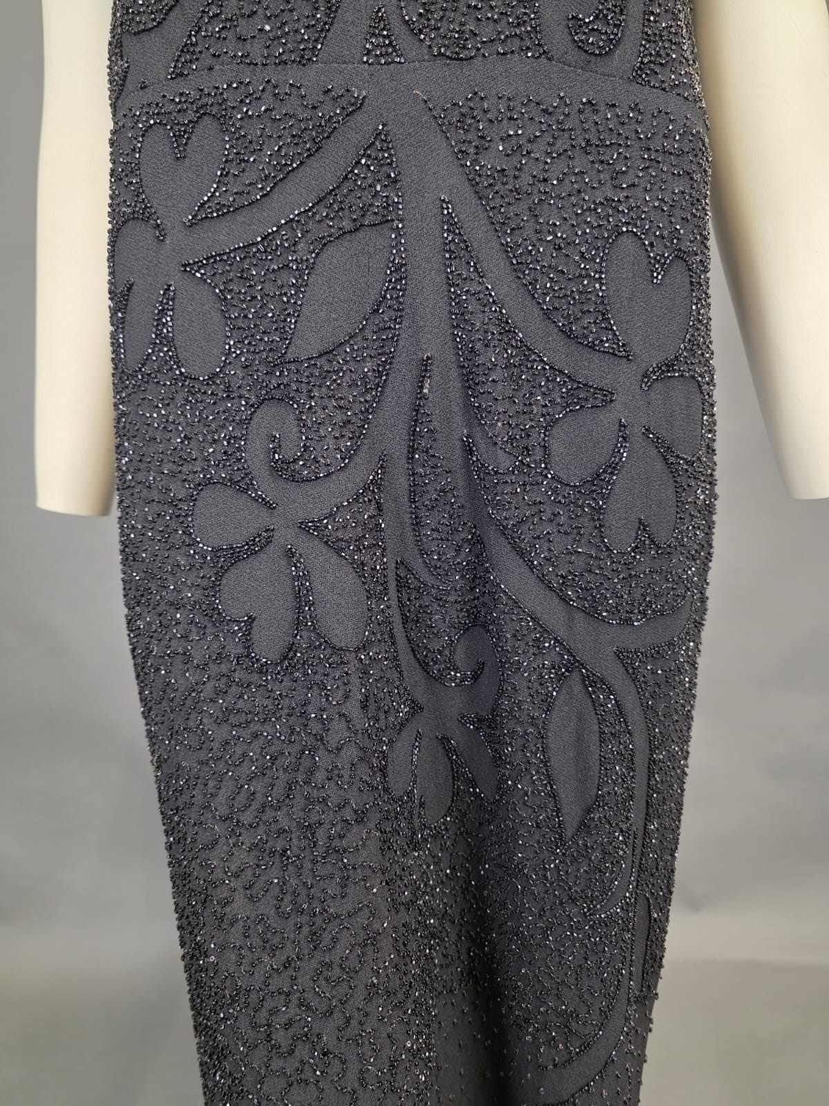 VINTAGE 1940’S FLORAL + VINE PATTERN BEADED CREPE DRESS BY MILGRIM