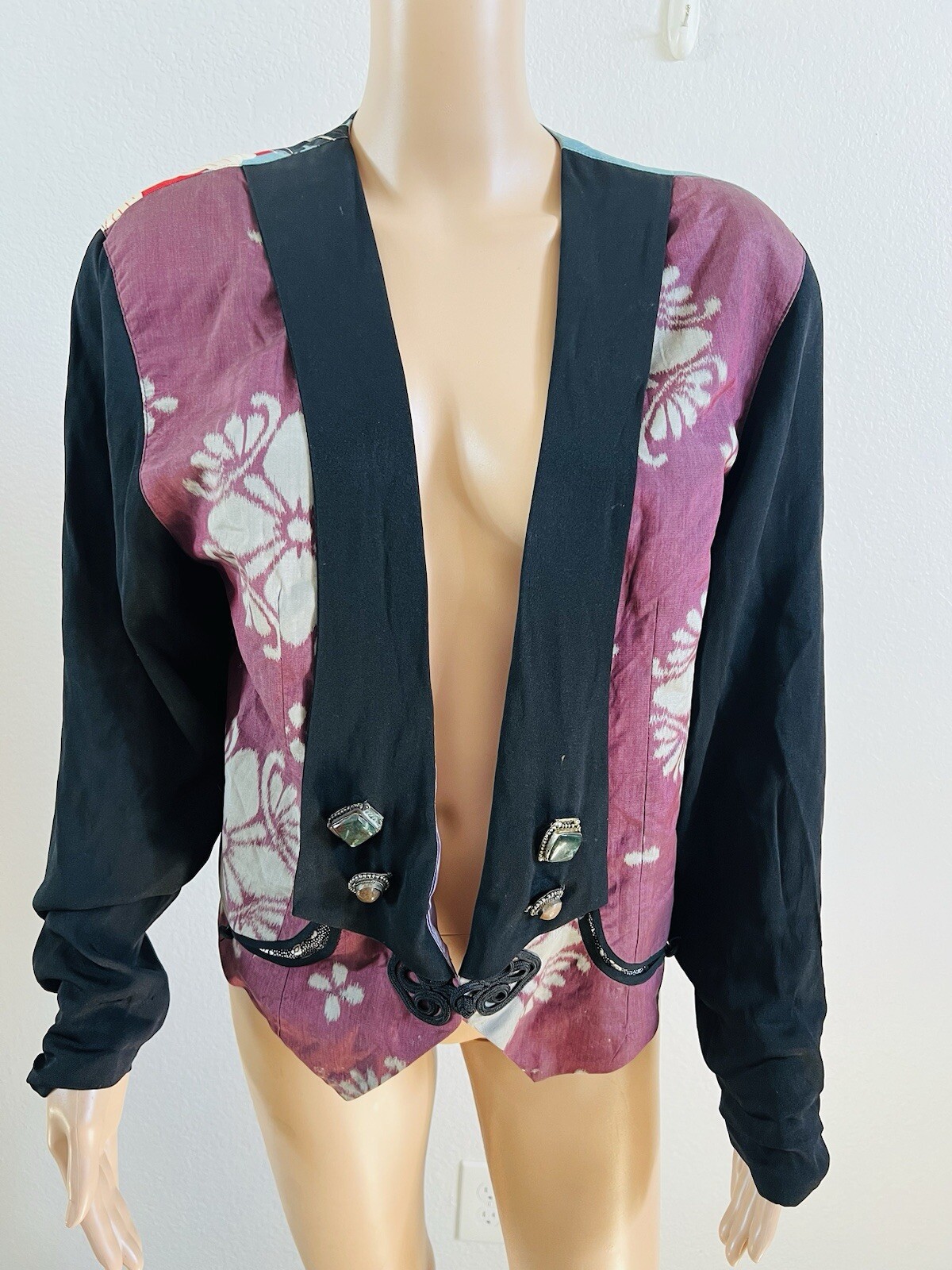 VTG Rebel Smith USA Silk* Open Jacket Floral Art Top Gemstone Accents M/L* OOAK
