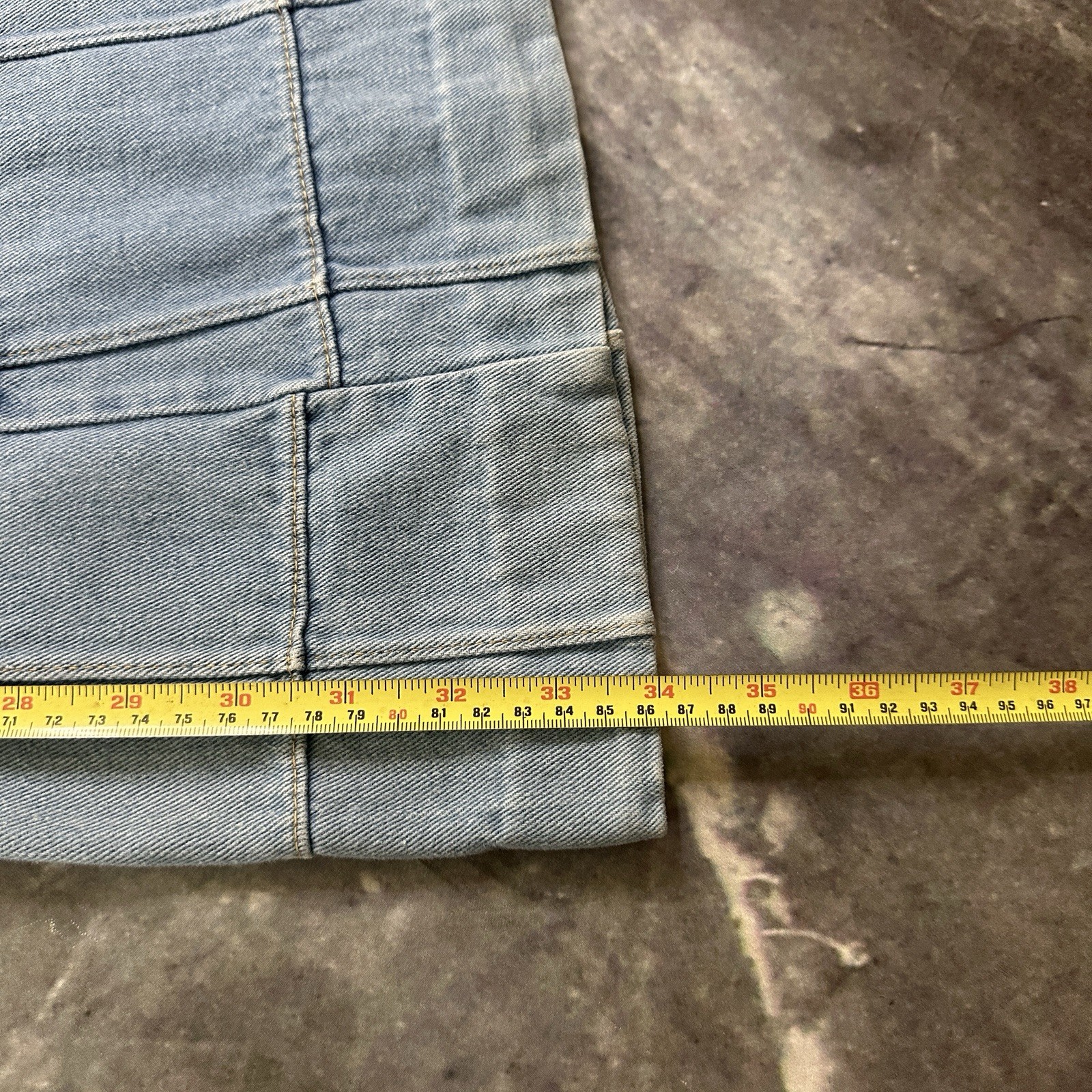 Vintage &rsquo;70s Brittania Patchwork Light Wash Bellbottom Boho Flare Jeans 33 Waist