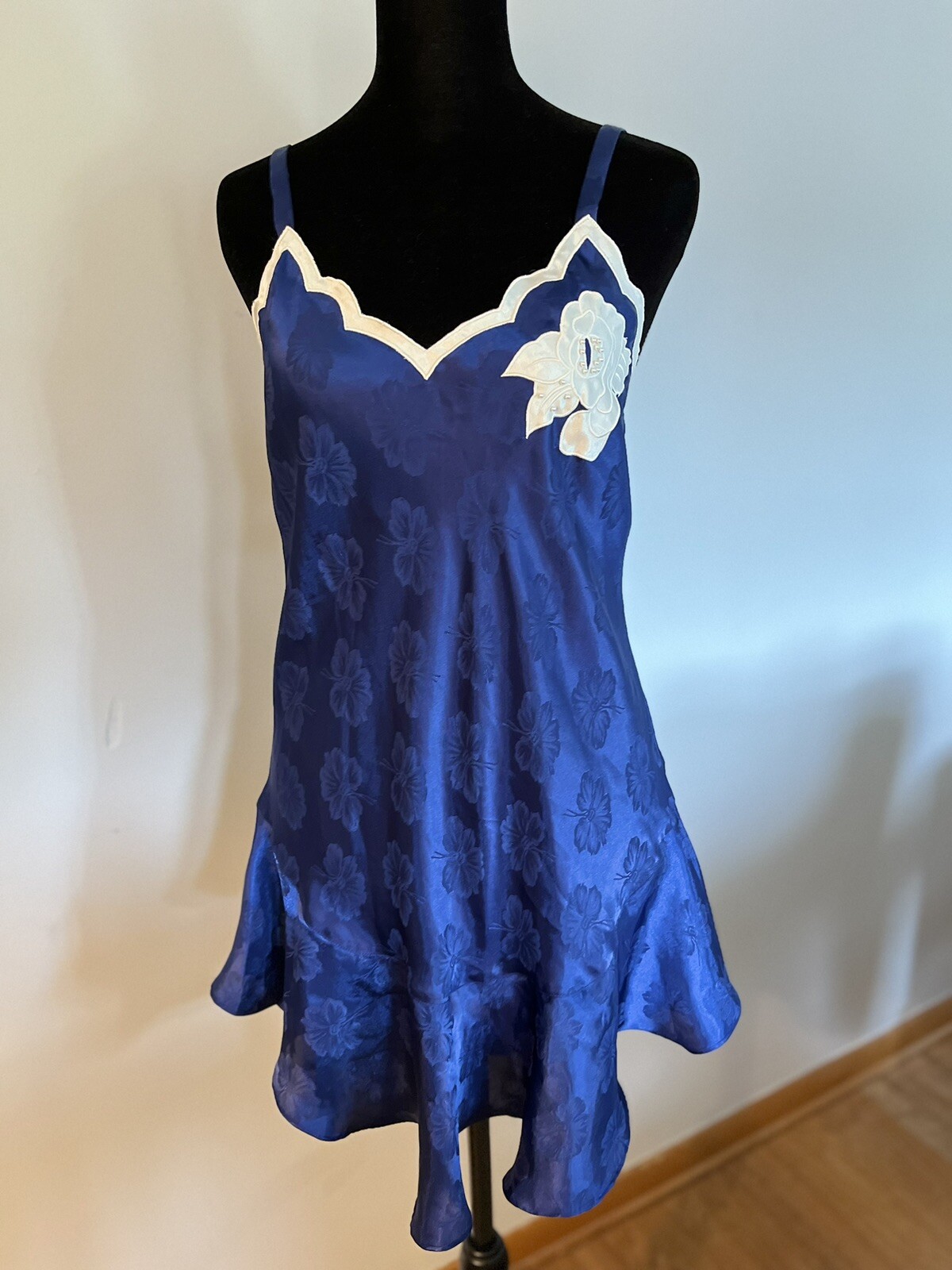 VICTORIA SECRET Gold Label, Blue White 50s Style Nightie Lingerie Sexy Teddy (M)