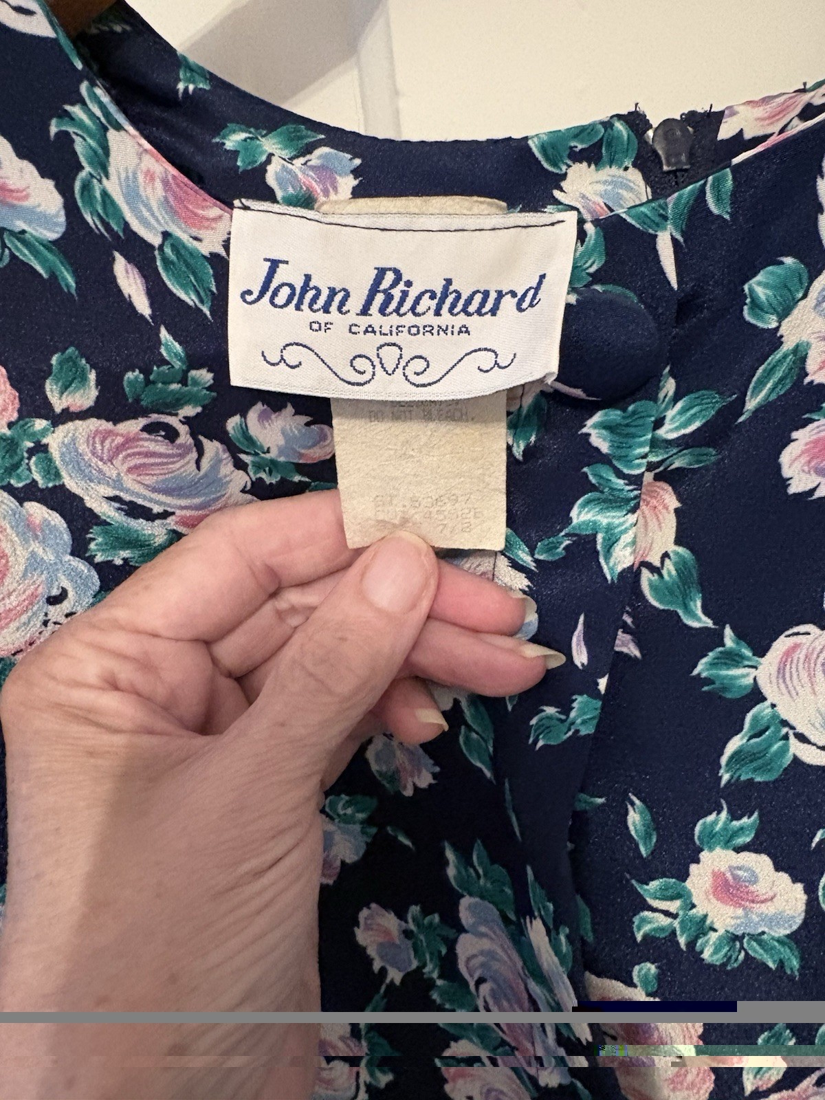 American Vintage 1980s John Richard Floral Dress Size 7/8 Made In USA