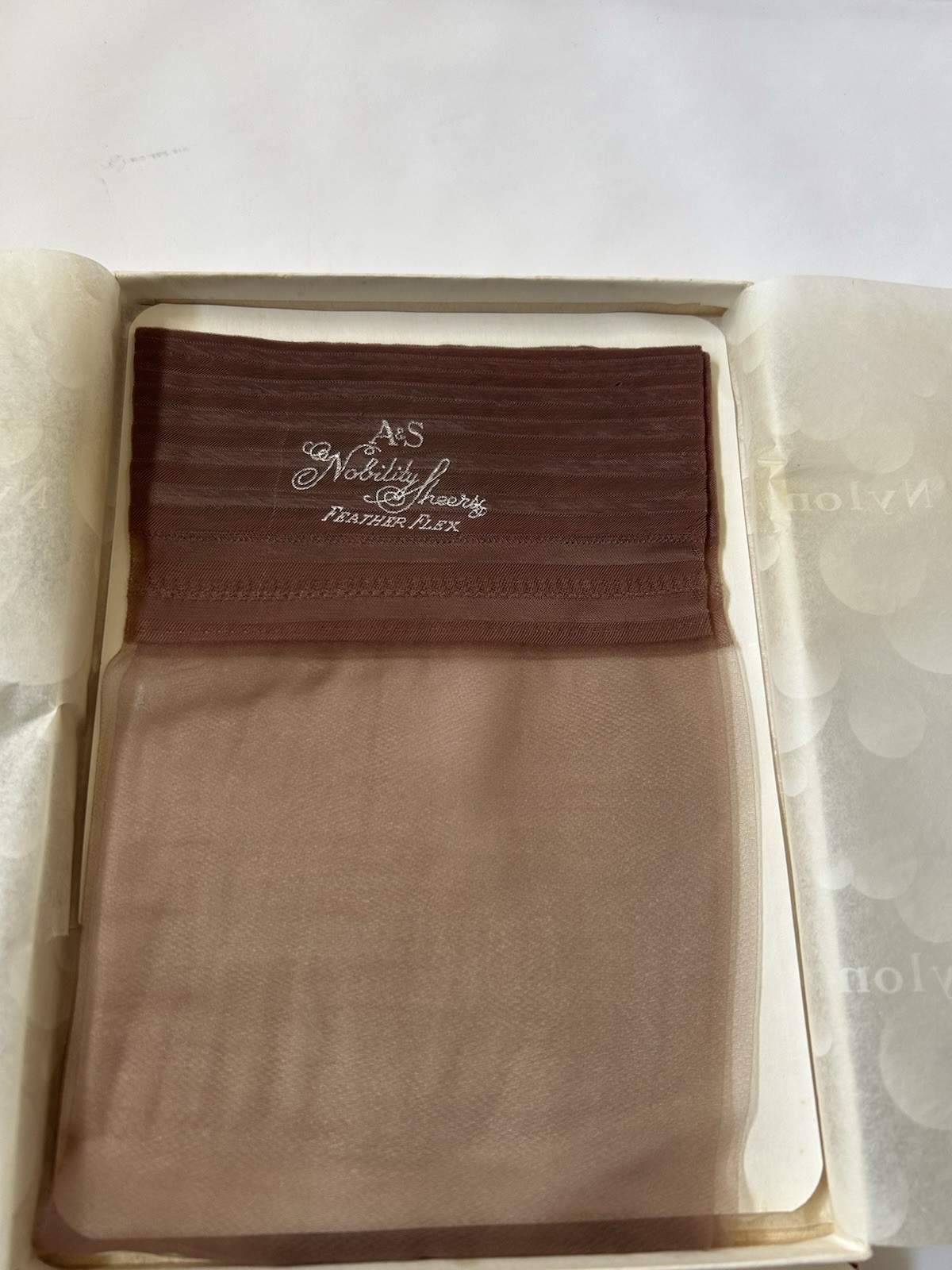 VTG A&S Nobility Sheers 2 Feather-Flex Nylon Stockings Royal Taupe 10.5 M w/Box