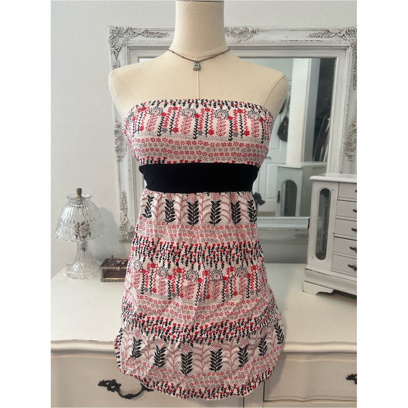 vintage charlotte russe patterned babydoll tube top with tie back