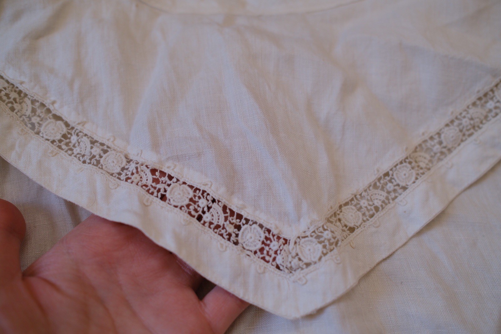 1900s Edwardian Insertion Crochet Boat Neck Blouse
