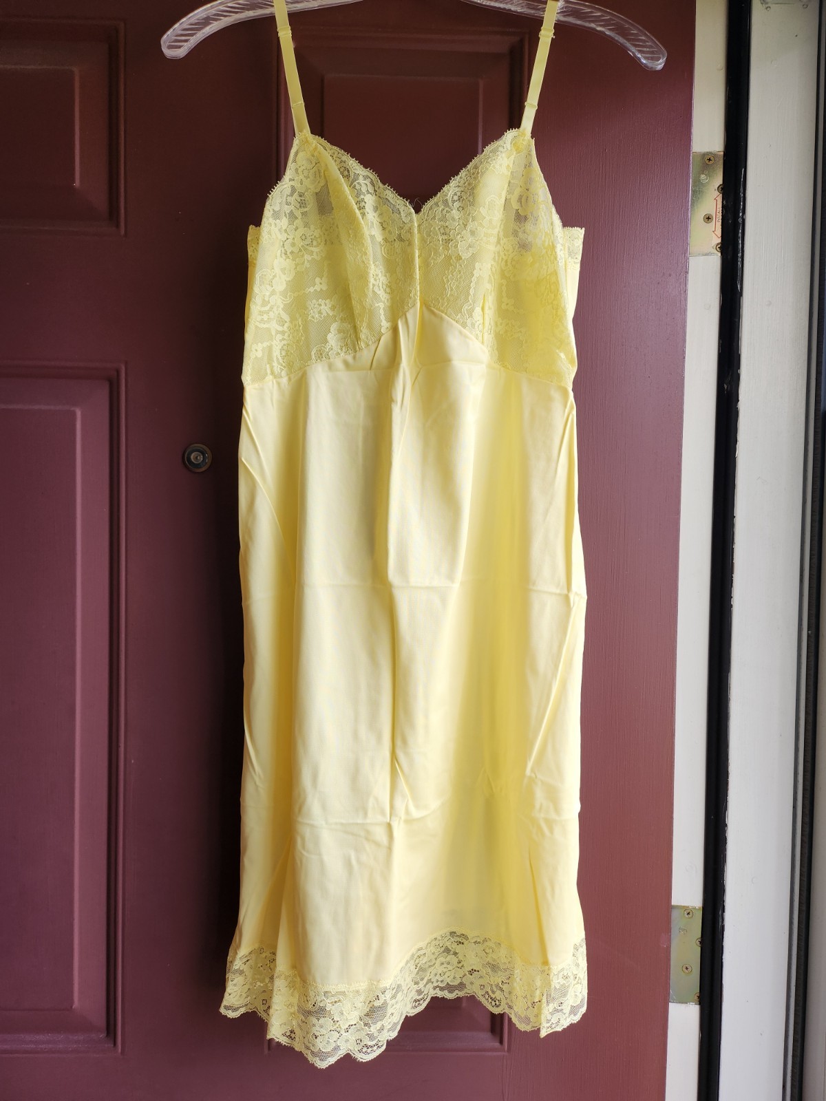 Vintage Full Slips – Lot of 10, Size Small, Knee Length, Excellent Condition
