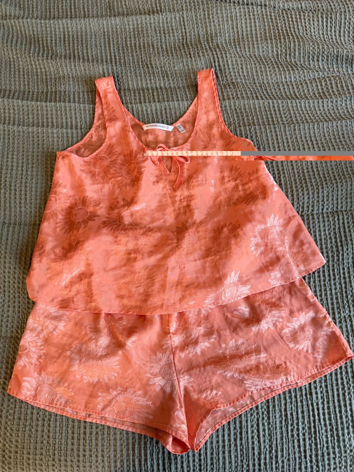 Vintage Victoria’s Secret Sunflower Floral Sleep Set Shorts & Tank Size Large