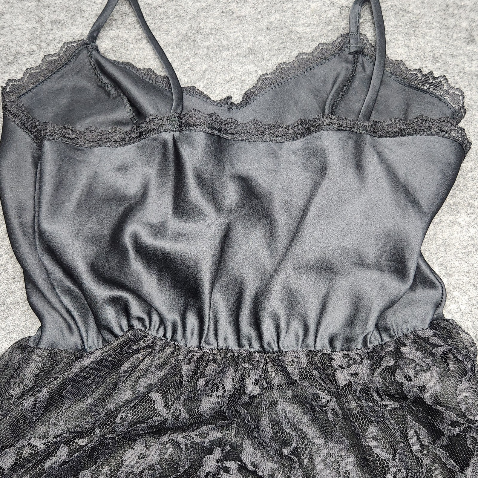 Undercover Wear VTG Nightgown Full Sweep Lace Black Whimsygoth Union Made Small