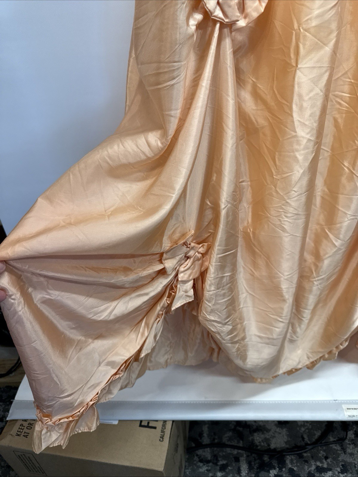 Vintage 70s Peach Taffeta Prom Dress Puffy Sleeve Bows US Sz 10 Made England