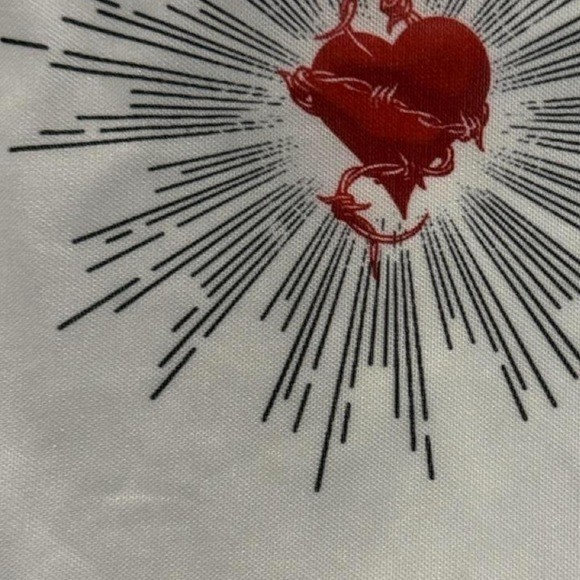 Vintage 2000s Hot Topic White bell sleeve top red sacred heart graphic size 2XL
