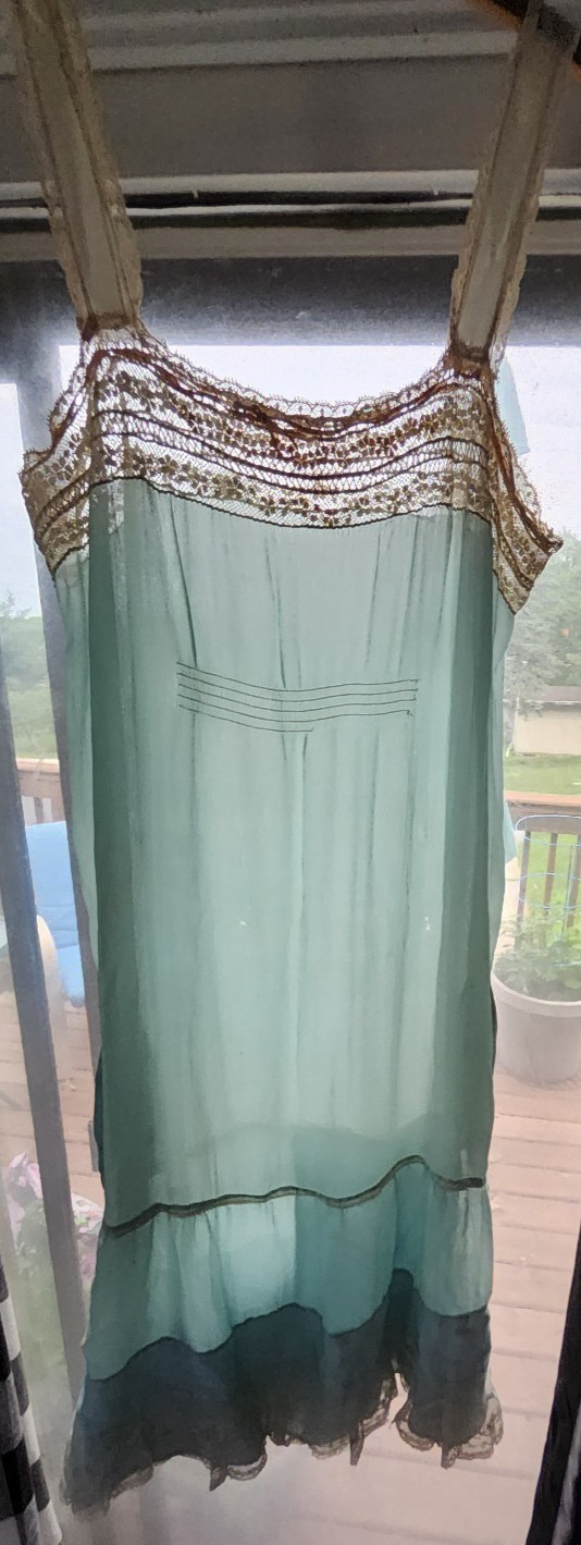 VTG 1920s FLAPPER PALE AQUA SILK & LACE CHEMISE Art Deco Era Slip, 1930s Repairs