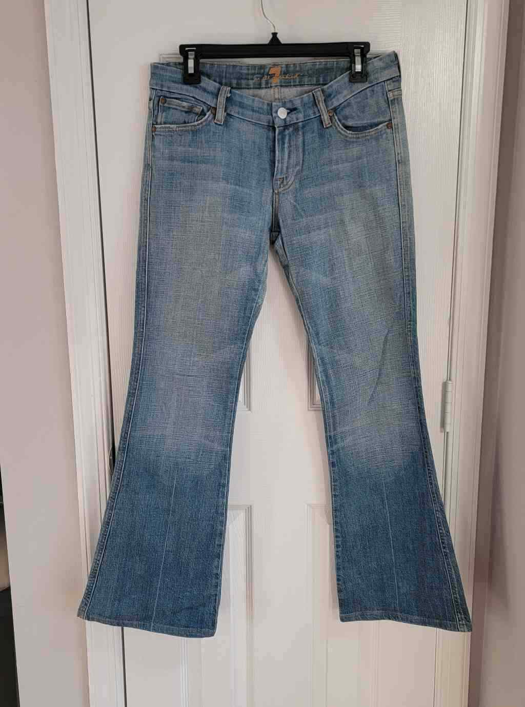 7 For All Mankind bootcut Jeans 29