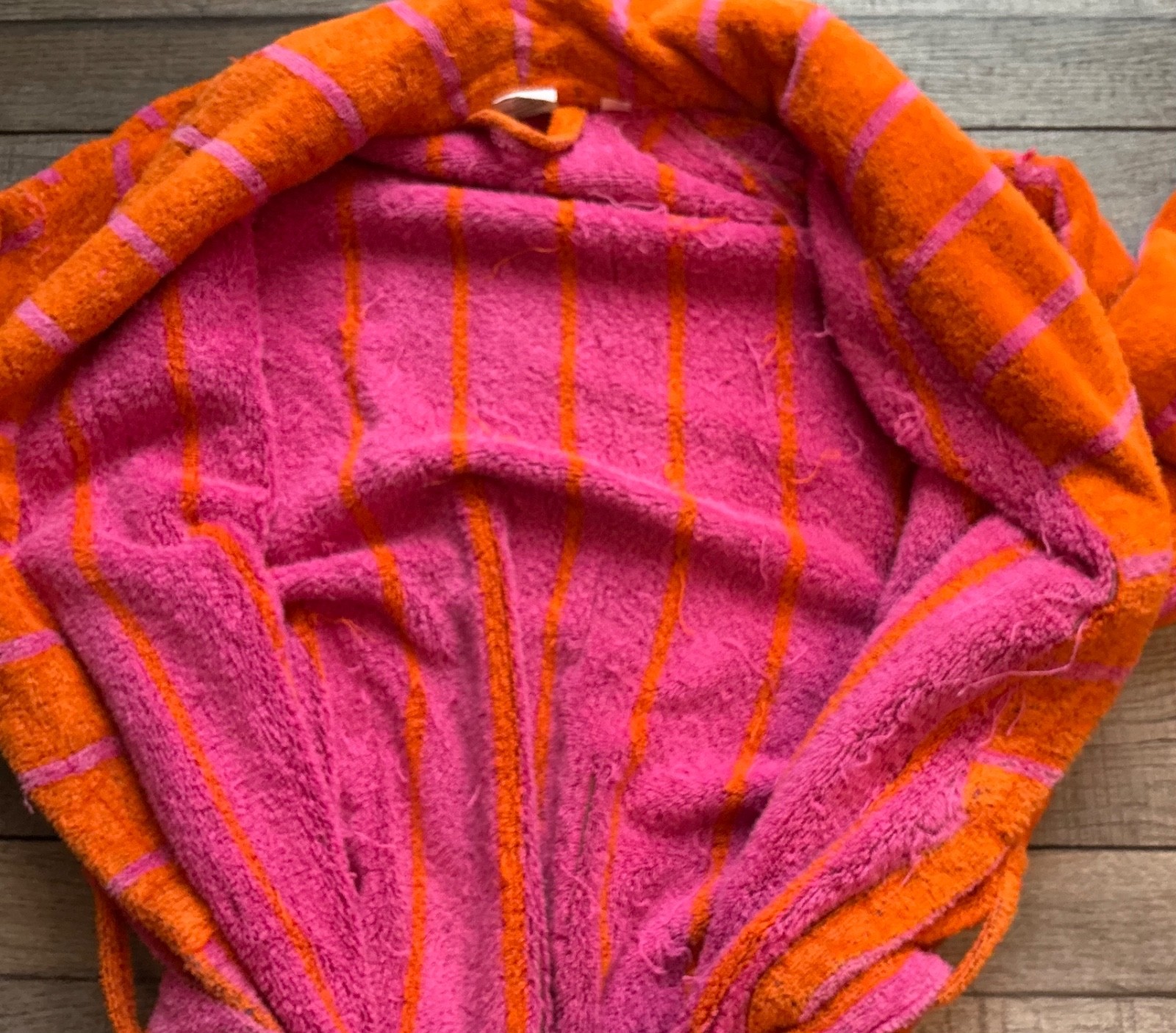 Emanuel Ungaro Paris Terry Cloth Orange Robe w/ belt Sz Medium