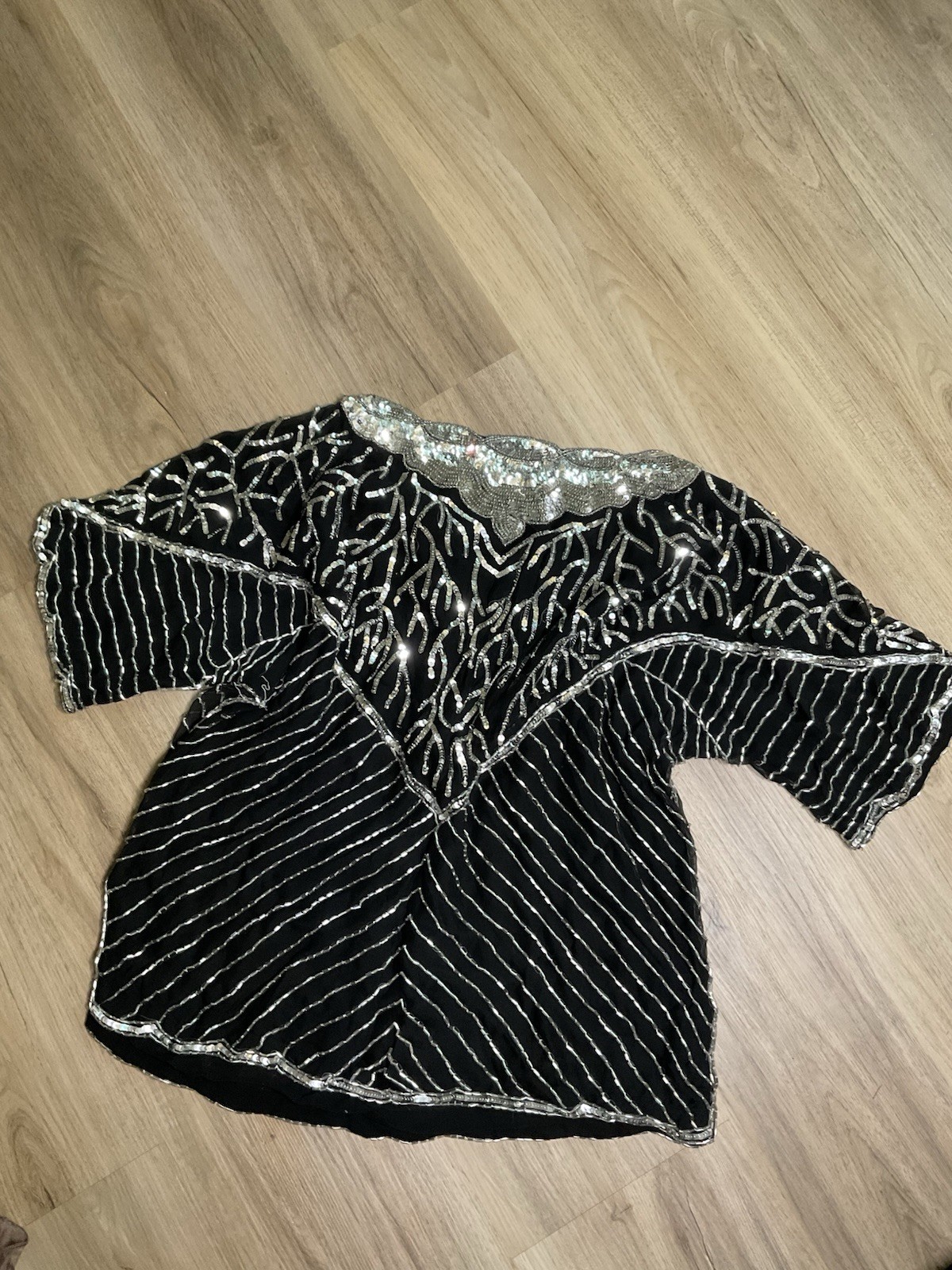 VTG 100% SILK Classic Black Tie Beaded Embroidered Top M Evening Formal Party