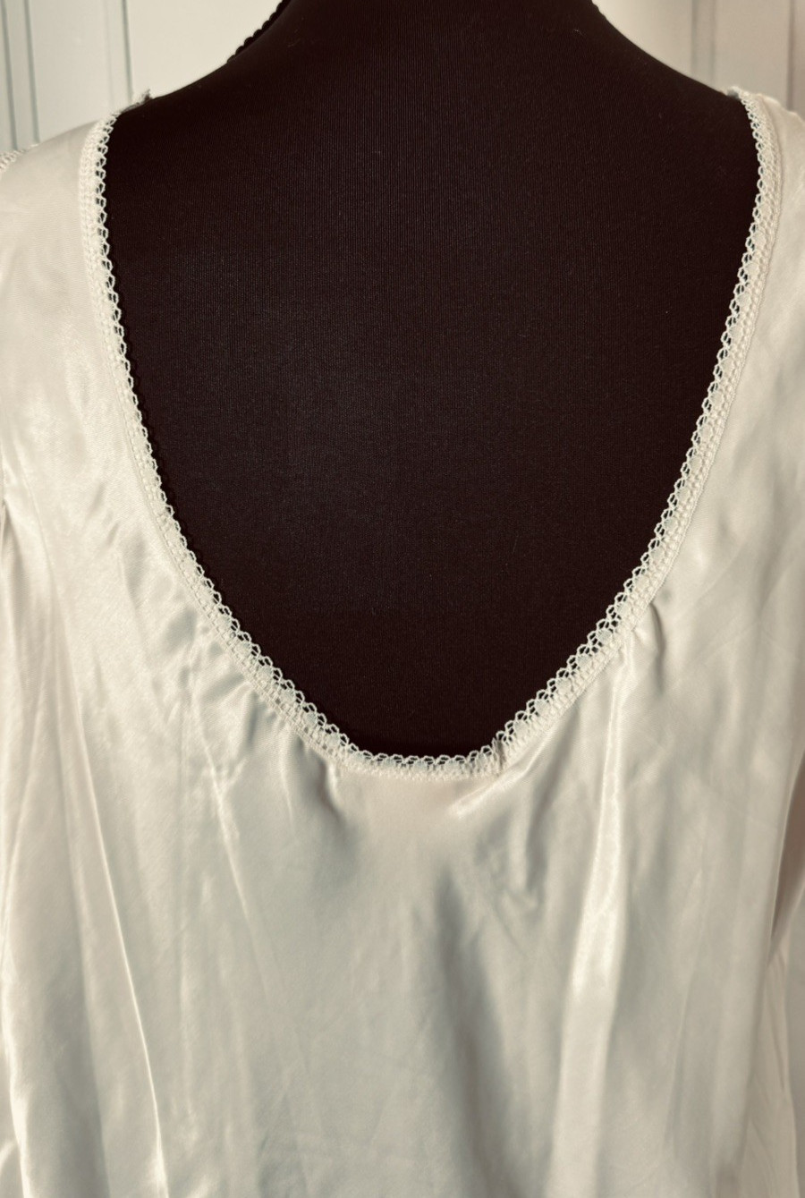 Vintage Barbizon Peach Robe & Nightgown Set NWT L Satin Lace Trim 80s Boudoir