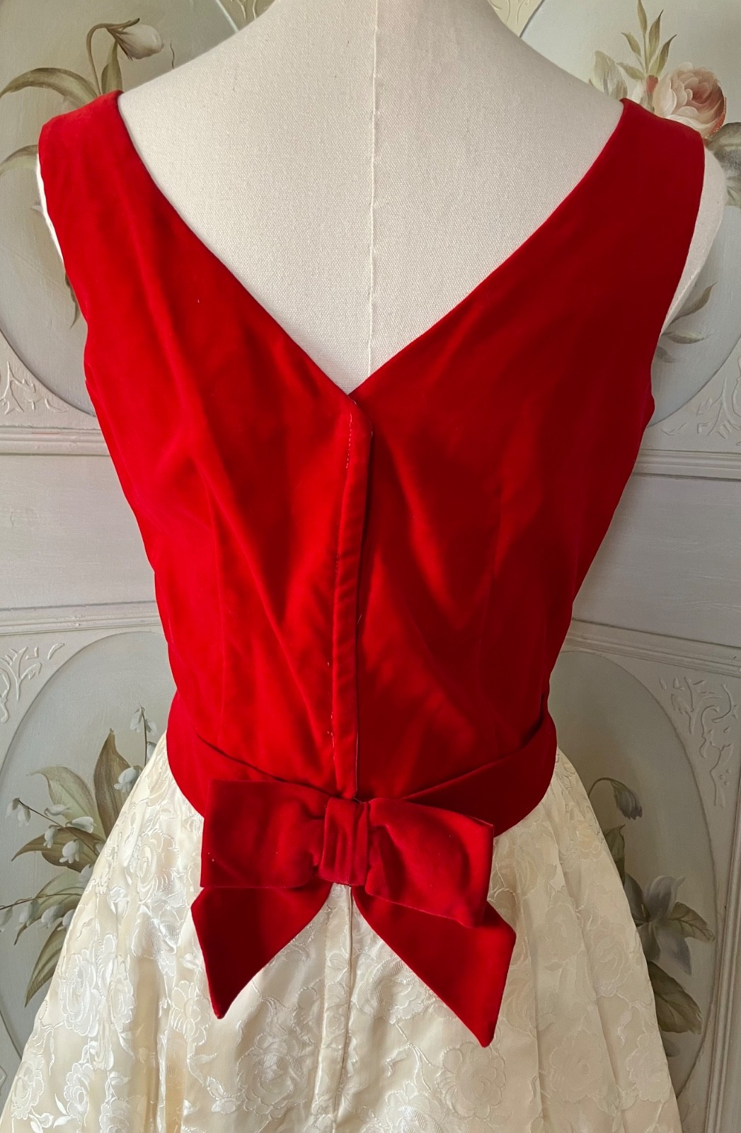 NWOT NEW VTG 50s PARTY DRESS SLVLSS RED VELVET CREAM JACQUARD+LACE SHRUG 13/14