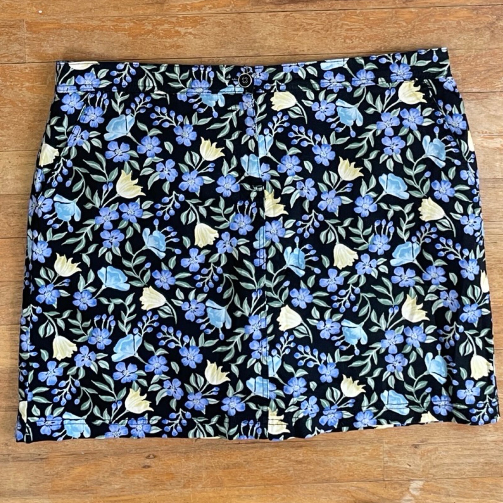 Vintage Floral Print Skort Size XL 40&Prime; Waist 1990s Cotton Skirt/Shorts w Pockets