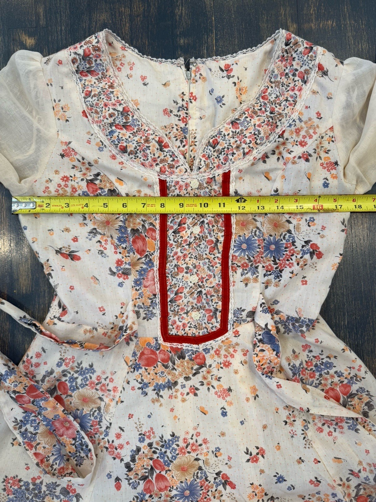 Beautiful 1970s Vintage Prairie Hippie Bohemian Summer Dress S/M Floral