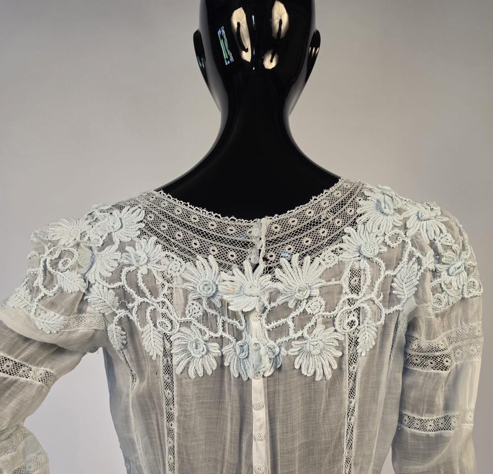 ROMANTIC EDWARDIAN ICE BLUE COTTON DRESS W APPLIED LACE + RUFFLE BOTTOM