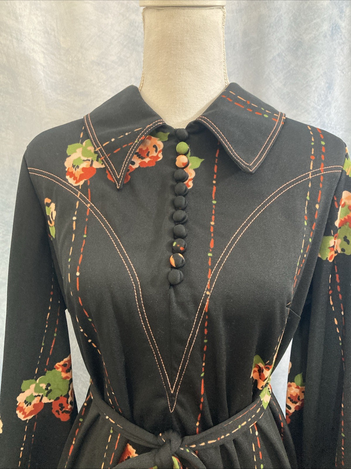 Vintage 1970s CLOVIS RUFFIN Ruffinwear Dress Western Dark Floral Jersey Knit