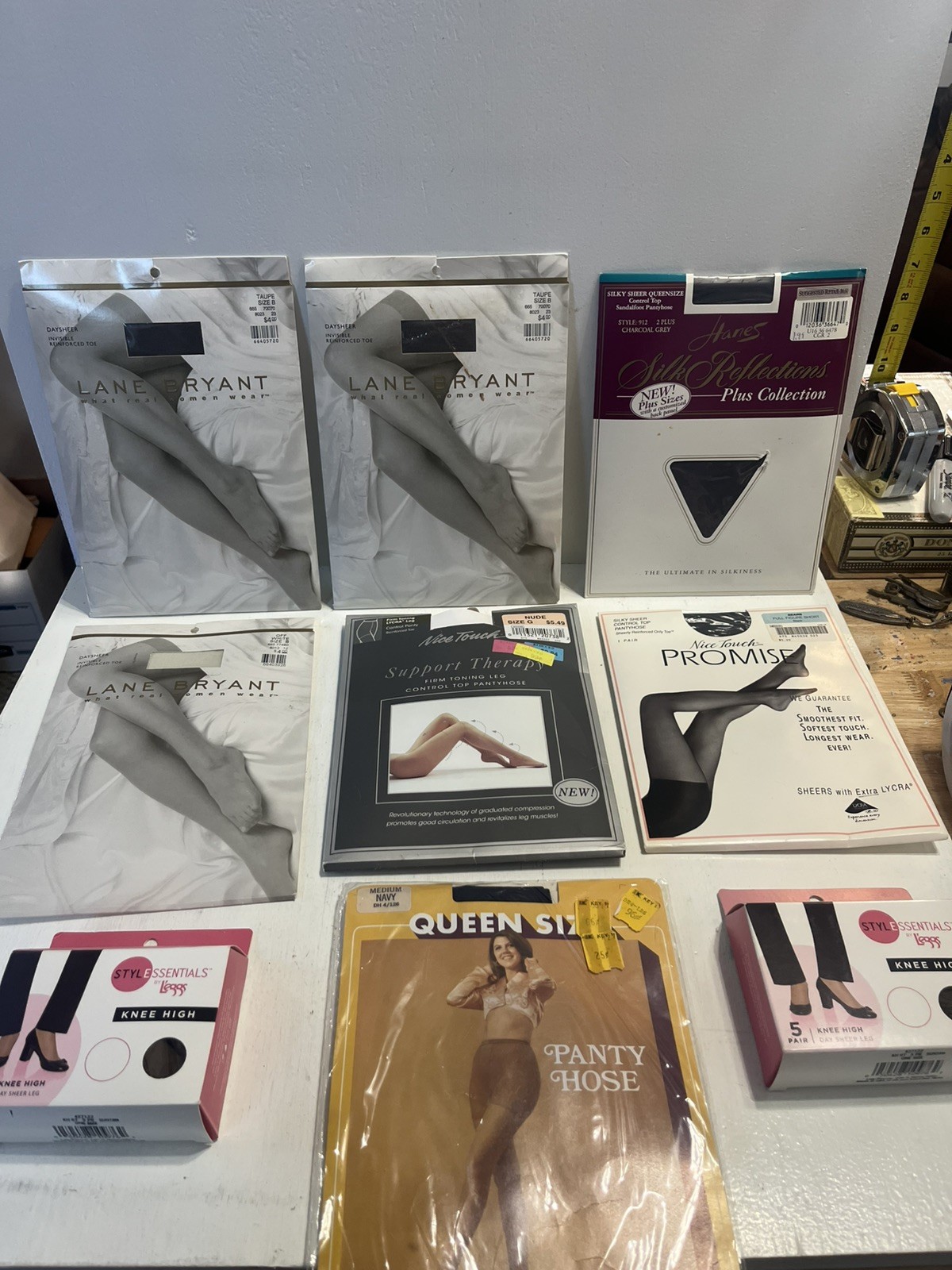 – (9)Vintage Pantyhose Various Sizes And Styles Kmart Sears Lane Bryant Hanes