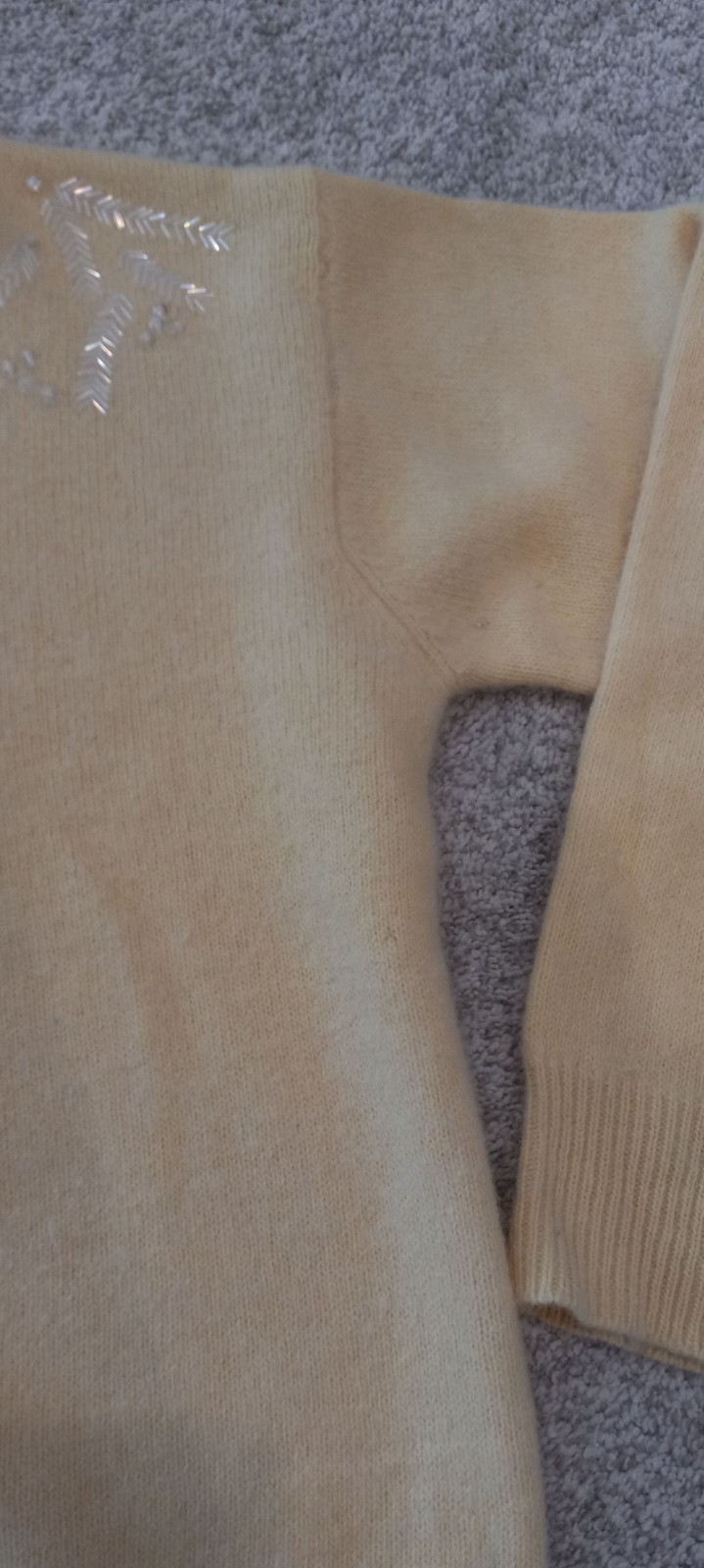VTG Rafaella Pale Yellow Lambswool Angora Beaded Cardigan M 80s 90s Hong Kong