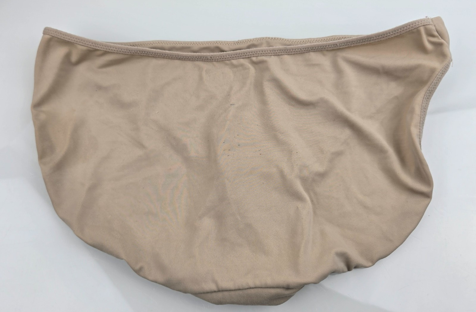 Vintage Gilligan & O&rsquo;Malley Hipster Microfiber Panties Silky 6 M Taupe READ