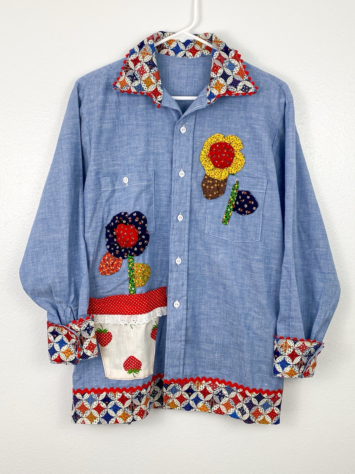 VTG 70s Chambray Patchwork Shirt Calico Flower Strawberry Applique RickRack L