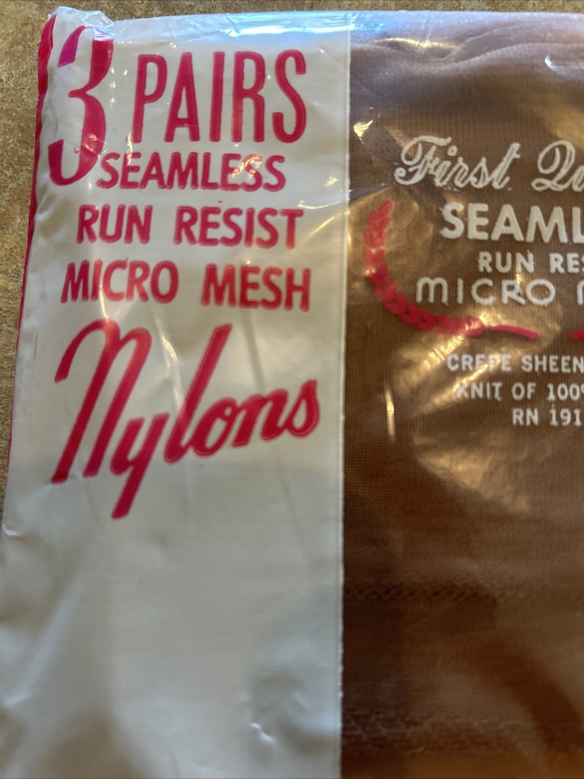 Vintage 3 Pair Assures Run Resist Seamless Micro Mesh Stockings Suntan 9 1/2
