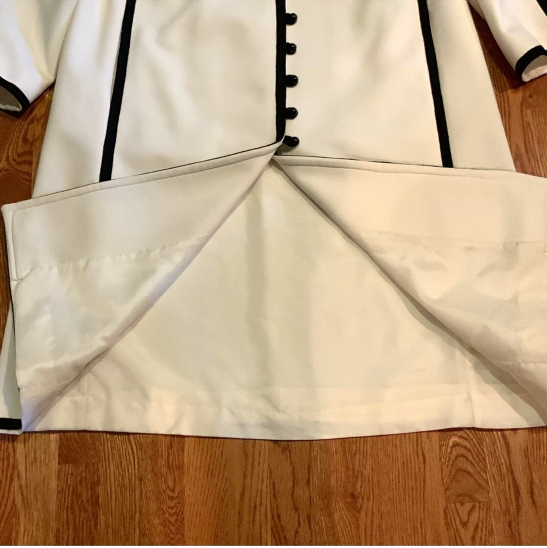 Lilli Ann Coat Vintage Button Front Cream Black Lined 46 in Chest READ