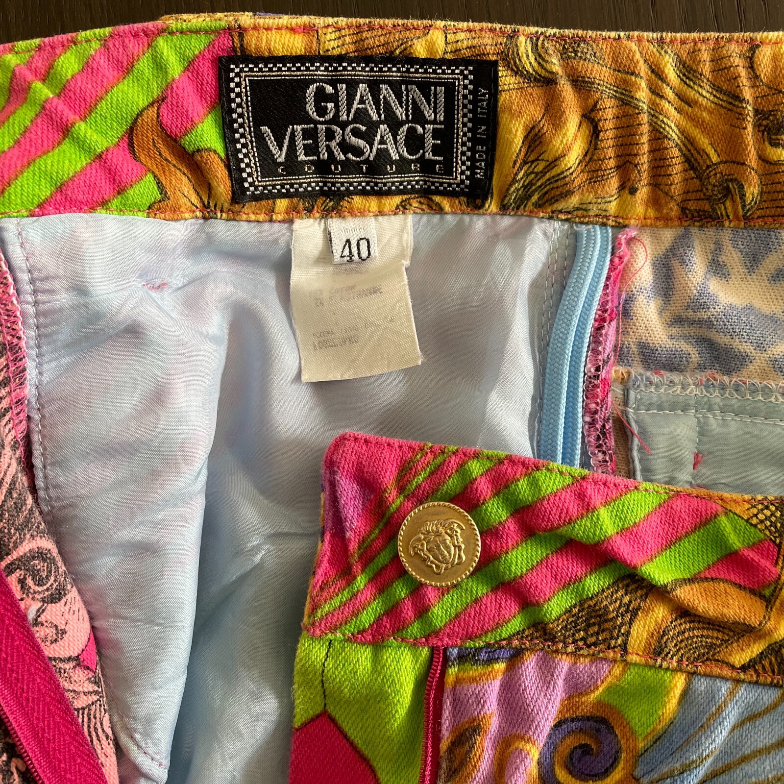 GIANNI VERSACE jeans w/ iconic Multibarocco print size IT 40 from S/S 1992