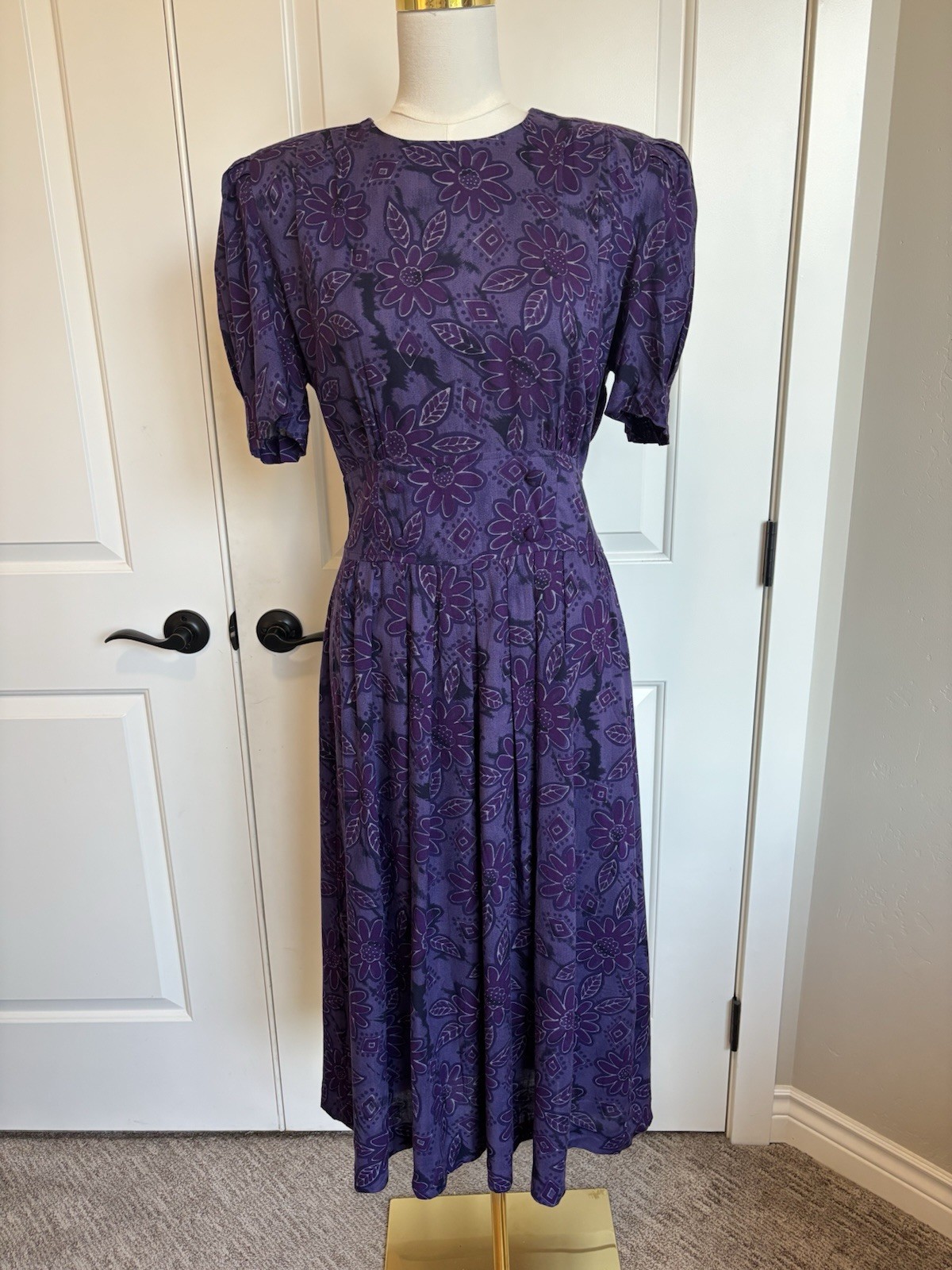 Vintage 80’s Karin Stevens Rayon Purple Floral Maxi Dress Size 14 Shoulder Pads