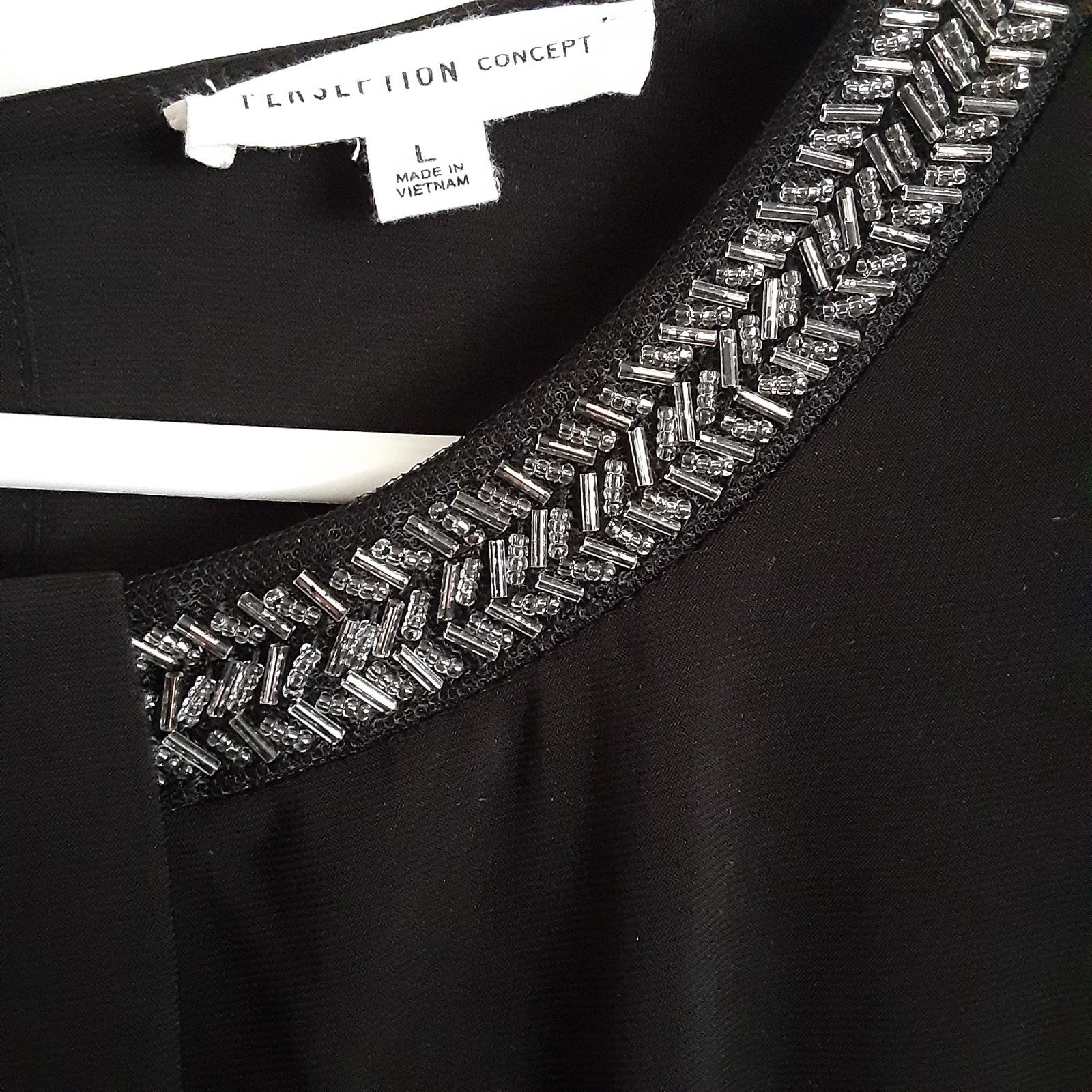 VTG 90&rsquo;s Perception Concept Blouse LARGE Black Silver Beaded Accent Neckline