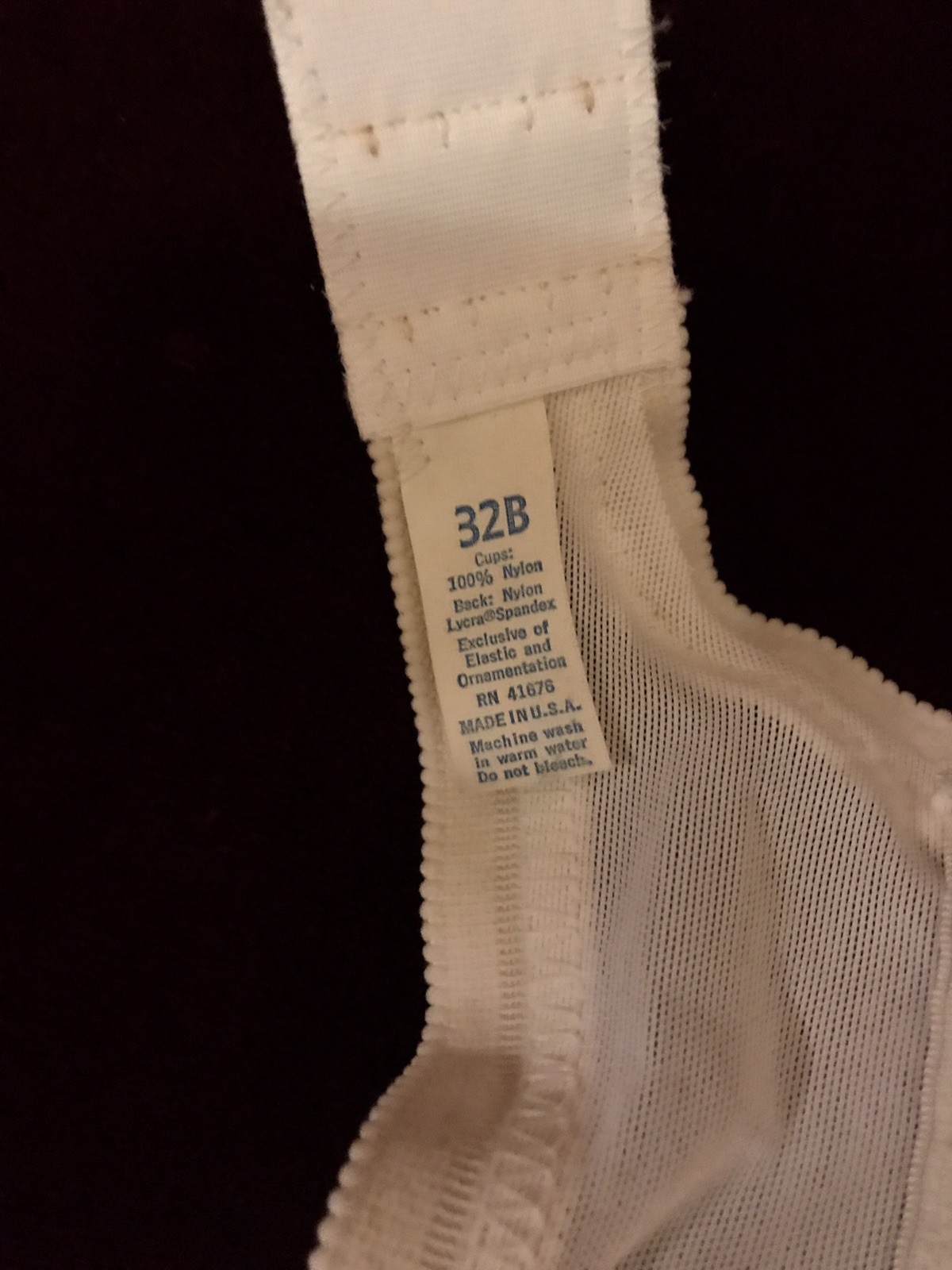 Vintage Bra Padded White Lace Nylon Spandex Lycra Adjustable Strap 1970s NEW 32B