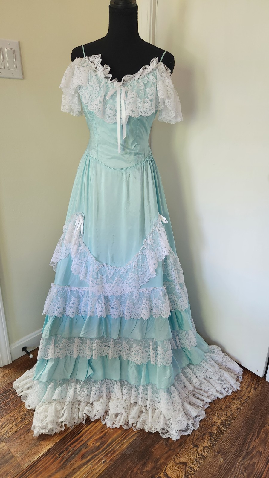 Vintage Flirtations 80s Prarie Dress Women&rsquo;s Small Teal Blue Lots of Lace USA