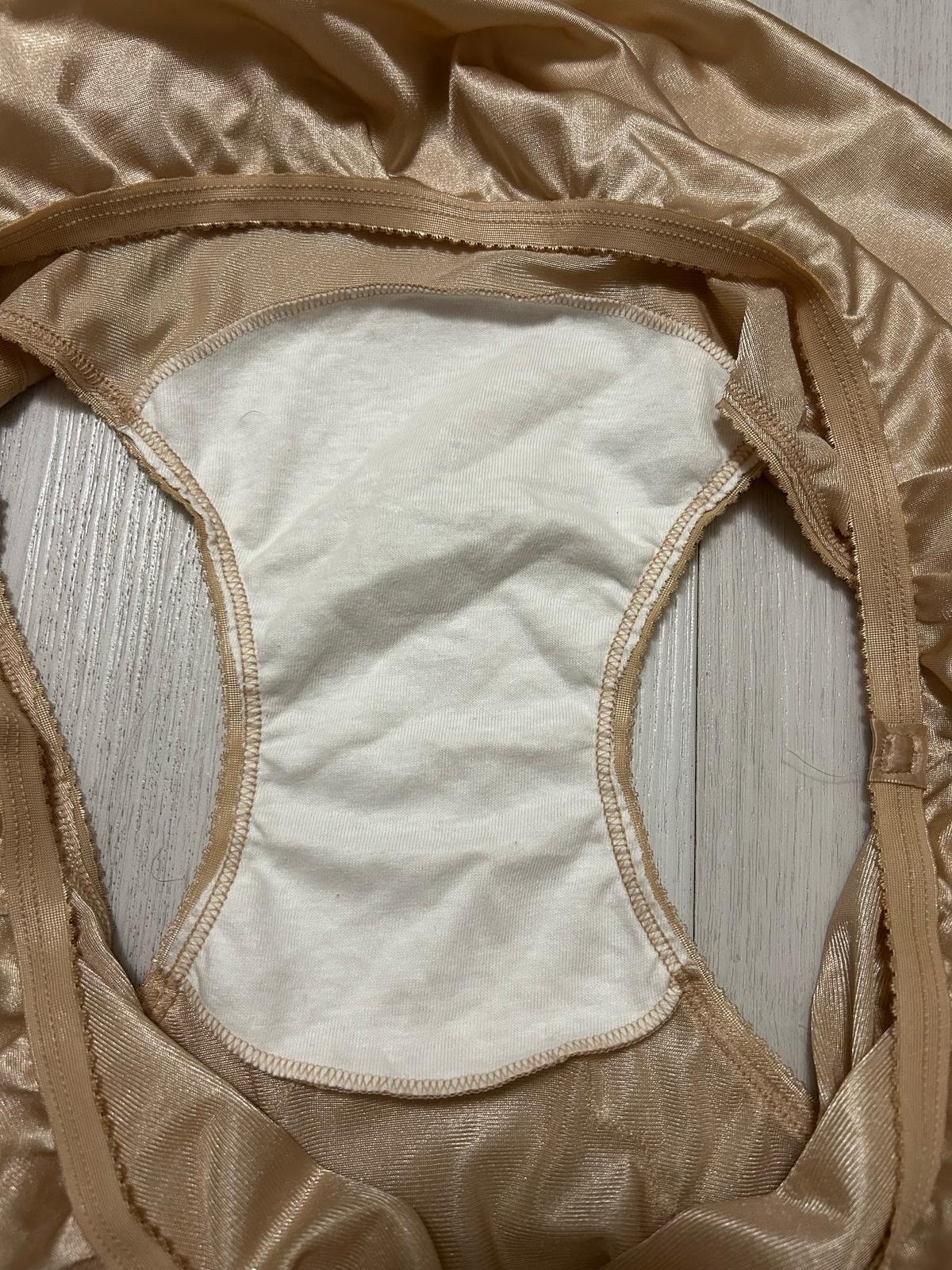 NWT Dixie Belle Vintage Nylon Panties Sz 13 Nude Scalloped Leg Style 719