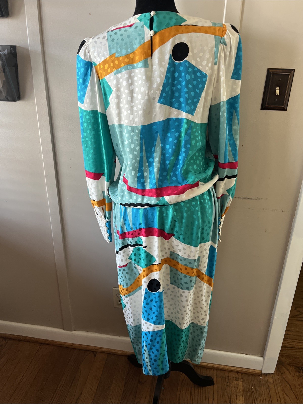 Vintage AP Ltd 100% Silk Size 10 Made In Korea 80s/90s Colorful Stretchy Waist
