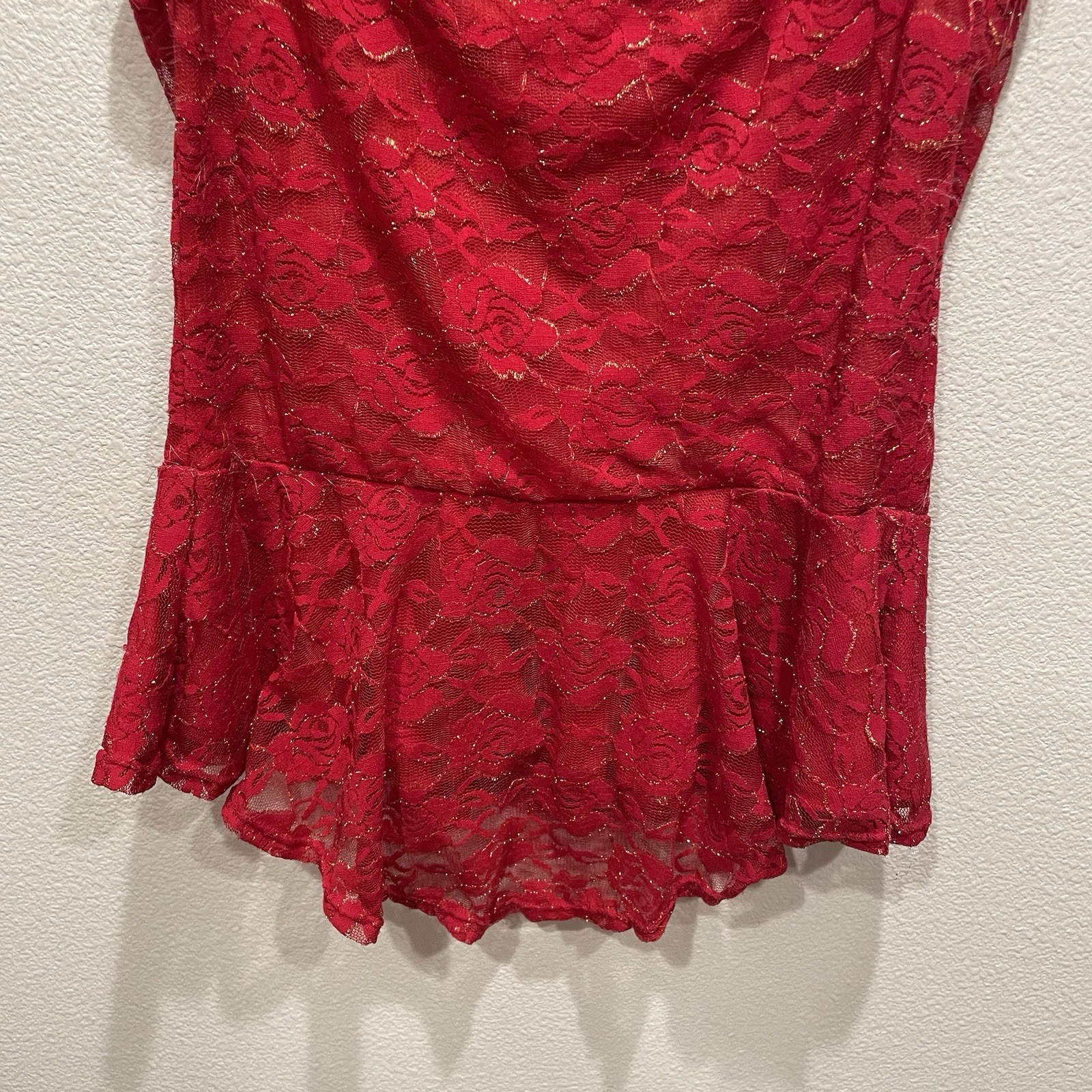Y2K IZ Buyer L Red Metallic Peplum Top Cutout Floral Rose Lace 2000s Party READ
