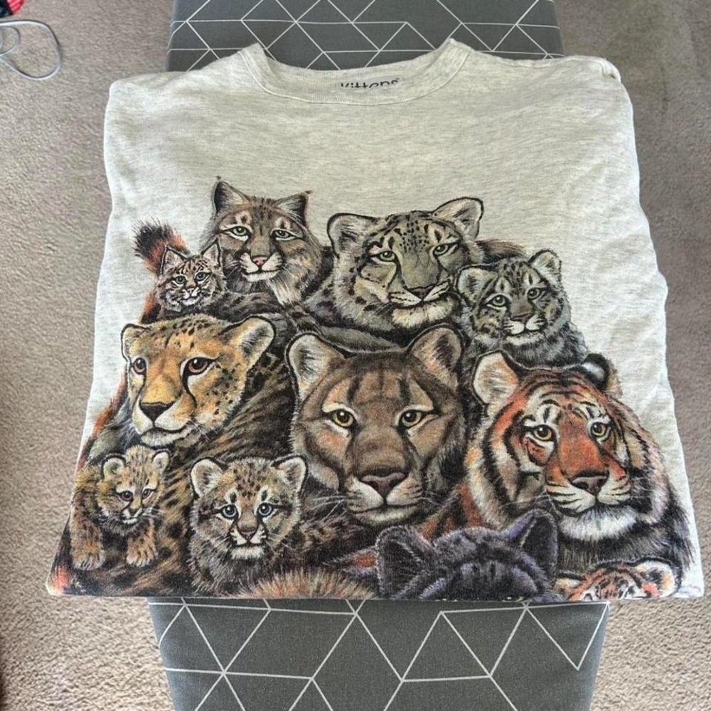 Vintage oversized Kittens graphic long sleeve