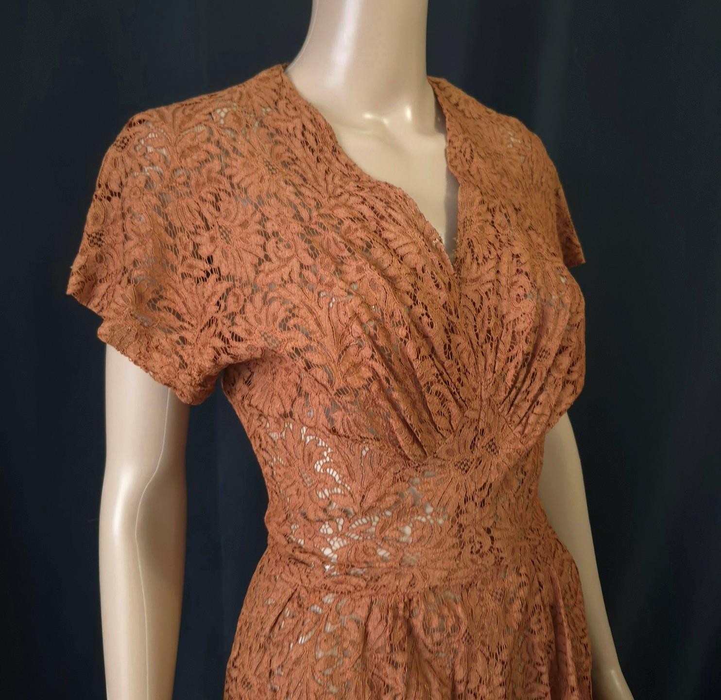 POST WAR 1940s 50s Vintage Sheer COPPER BROWN LACE A-line PARTY DRESS – S