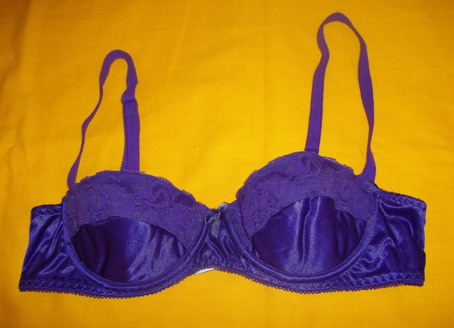 NWOT Bonjour 194 Shimmereen Liquid Satin Caress Shiny Second Skin Bra 34A Purple