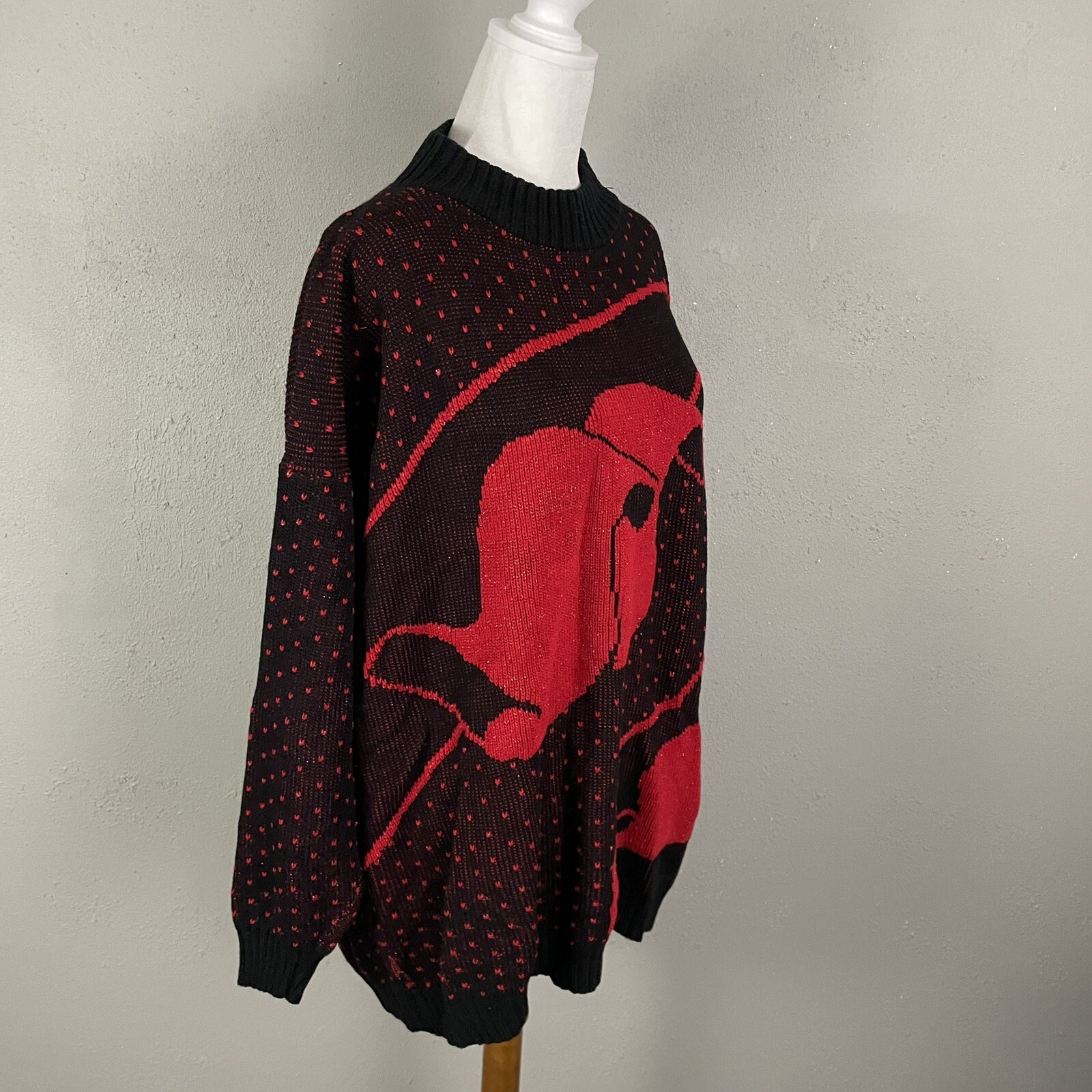 Distinctly Different Vintage Sparkle Sweater Size 22W Scroll Dots Red Black