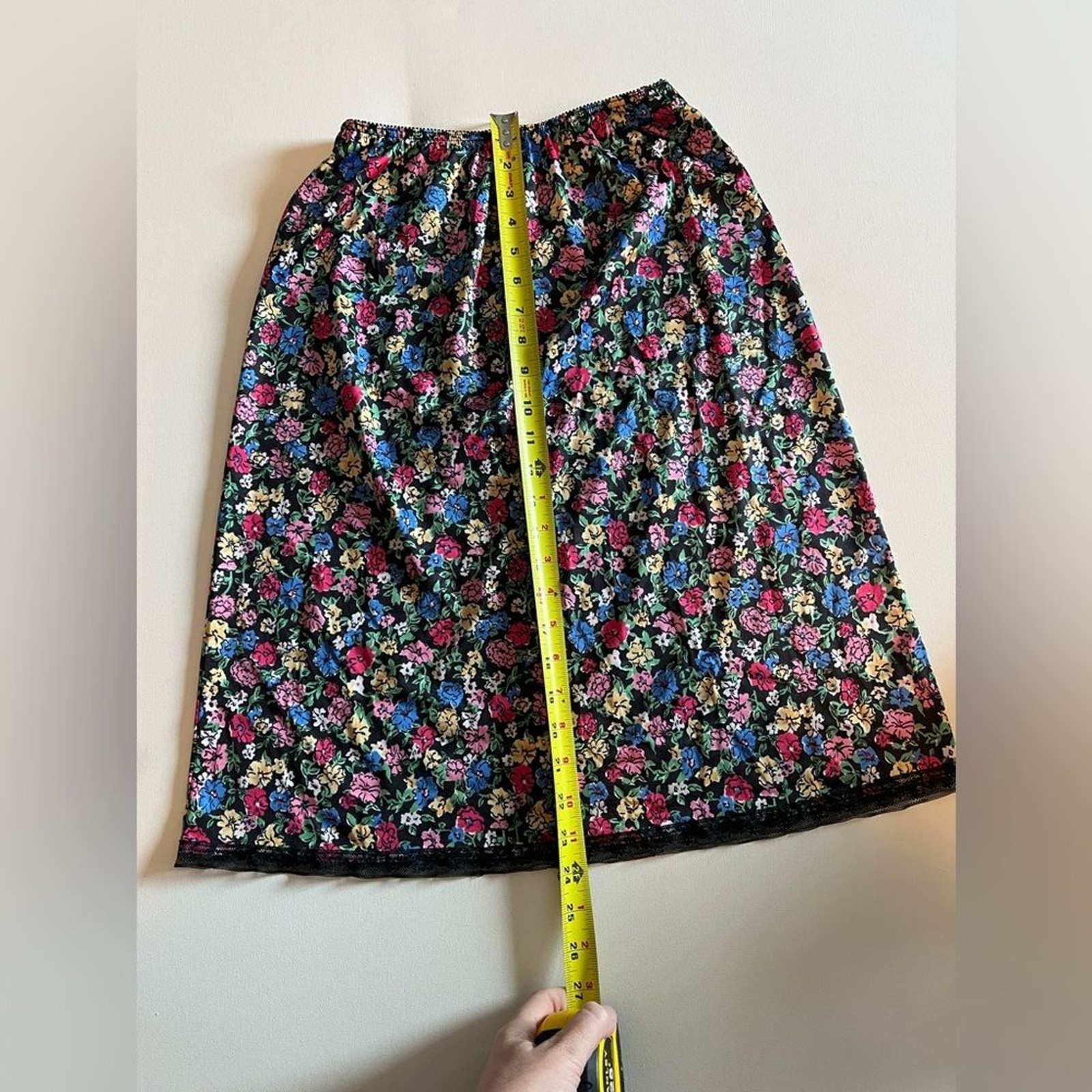 UnBranded Vintage Floral Black Lace Trim Skirt Elastic Waist 80&rsquo;s