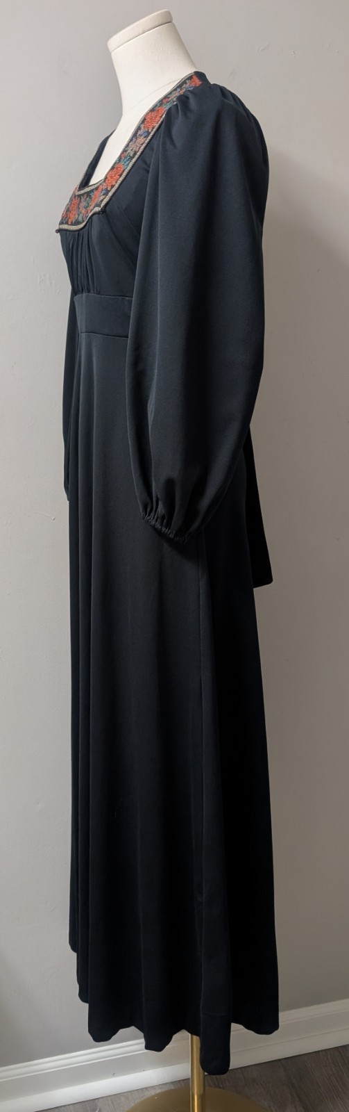 Vintage 70&rsquo;s Empire California Holiday Jersey Maxi Boho Dress Tapestry Trim XS/S