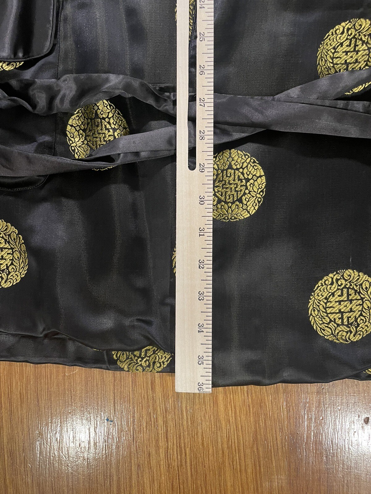Authentic Vintage Chinese Robe Solz Squirrel Black/Gold Made in China Size 46