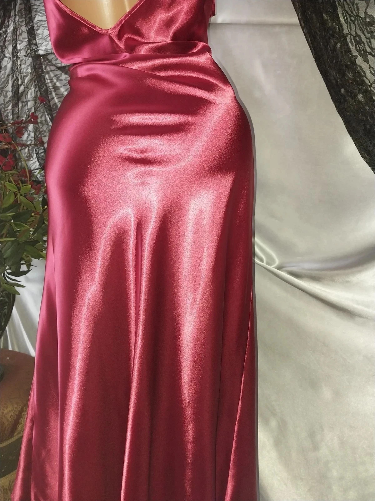 VTG SATIN SHINY GARNET COWL DRAPE NEGLIGEE NIGHTGOWN SLEEP DRESS FULL LONG 46&Prime;