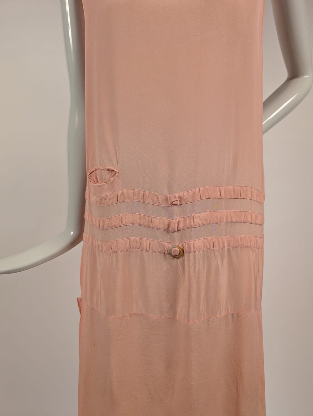 SWEET CLASSIC 1920’S PEACH SILK DROP WAIST DAY DRESS
