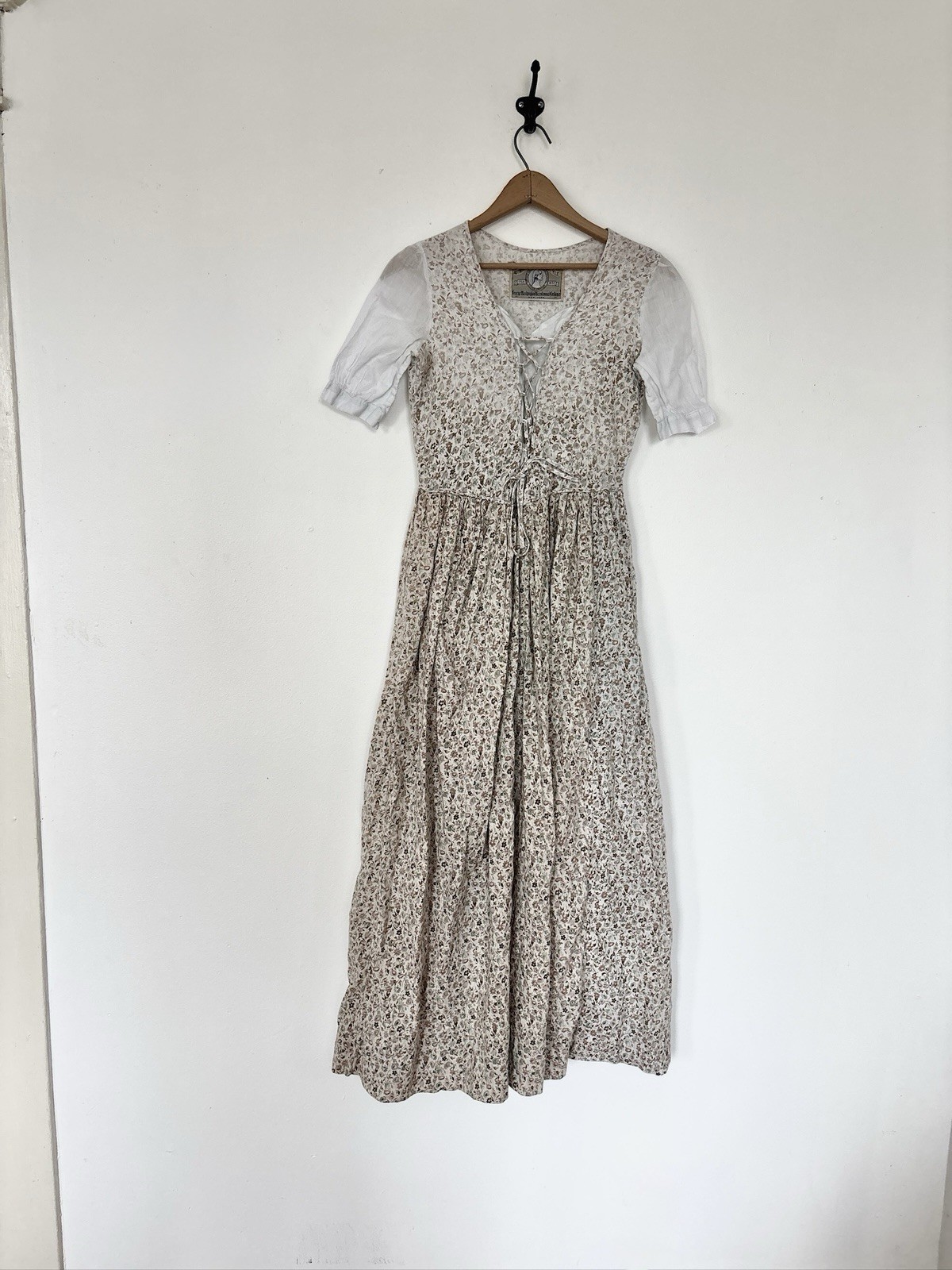 Antique 1932 George Washington Bicentennial Floral Cotton Colonial Costume Dress