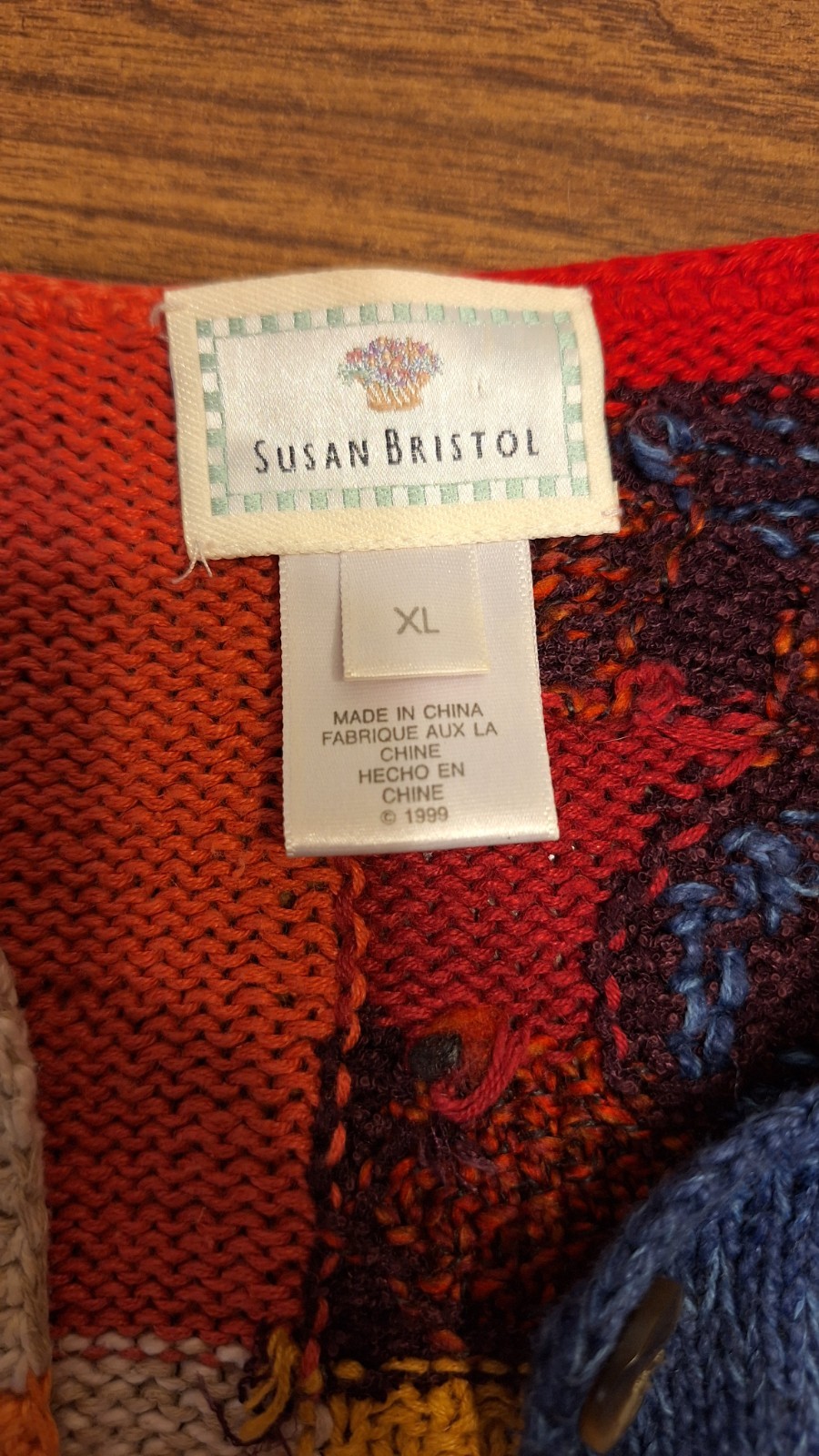 1990s Susan Bristol Patchwork Fall Apples Leaves Sunflower Rainbow Cardigan XL