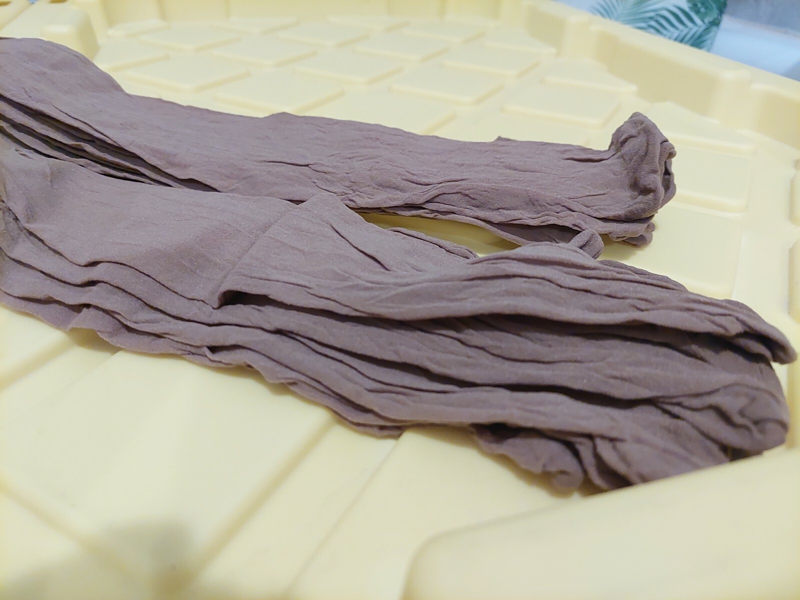 Vintage Pantyhose Now 20$ For 2 Pair All Sheer Color Suntan Size Tall